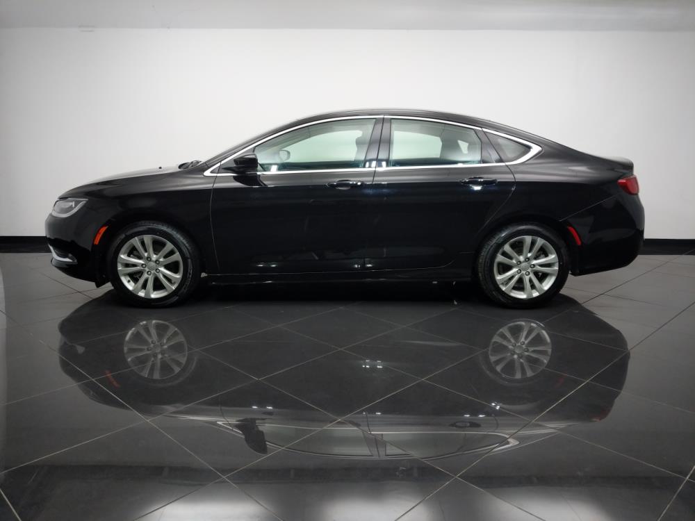 2016 Chrysler 200 - Driver Front Side