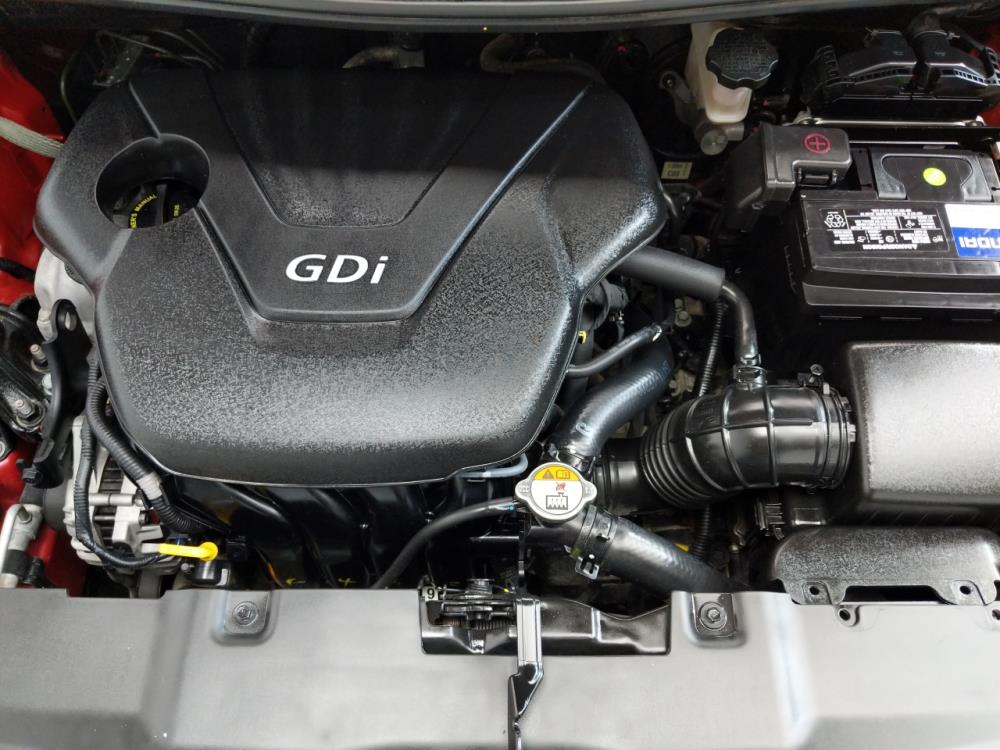 2014 Hyundai Accent - Engine