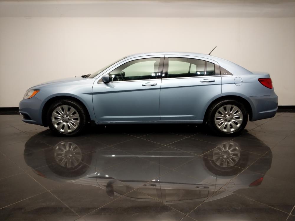2013 Chrysler 200 - Driver Front Side