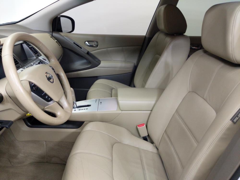 2011 Nissan Murano - Driver Front Seat