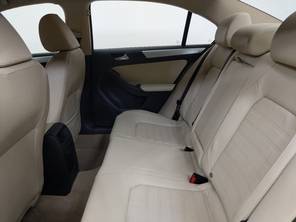 2011 Volkswagen Jetta - Driver Rear Seat