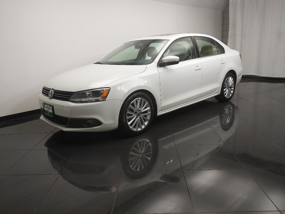 2011 Volkswagen Jetta - Driver Front Bumper