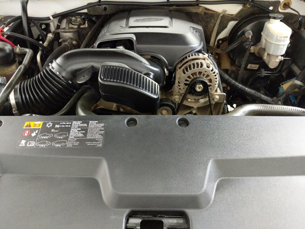 2011 Chevrolet Silverado 1500 - Engine