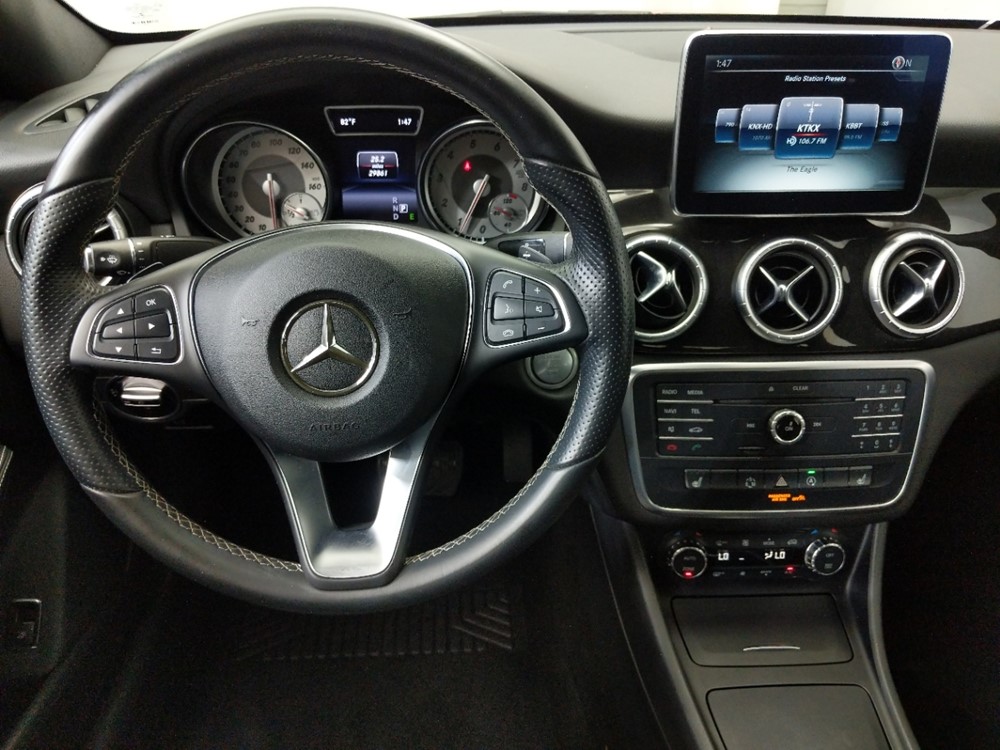 2015 Mercedes-Benz CLA250 - Driver Dash