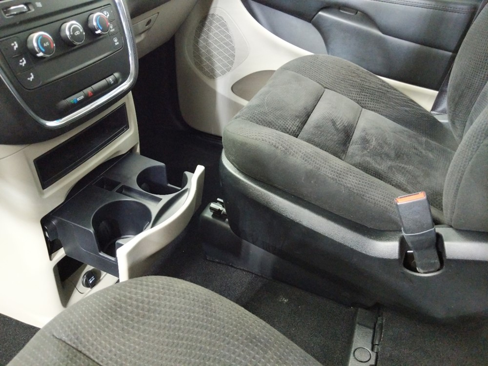 2015 Dodge Grand Caravan - Center Console/Cup Holders