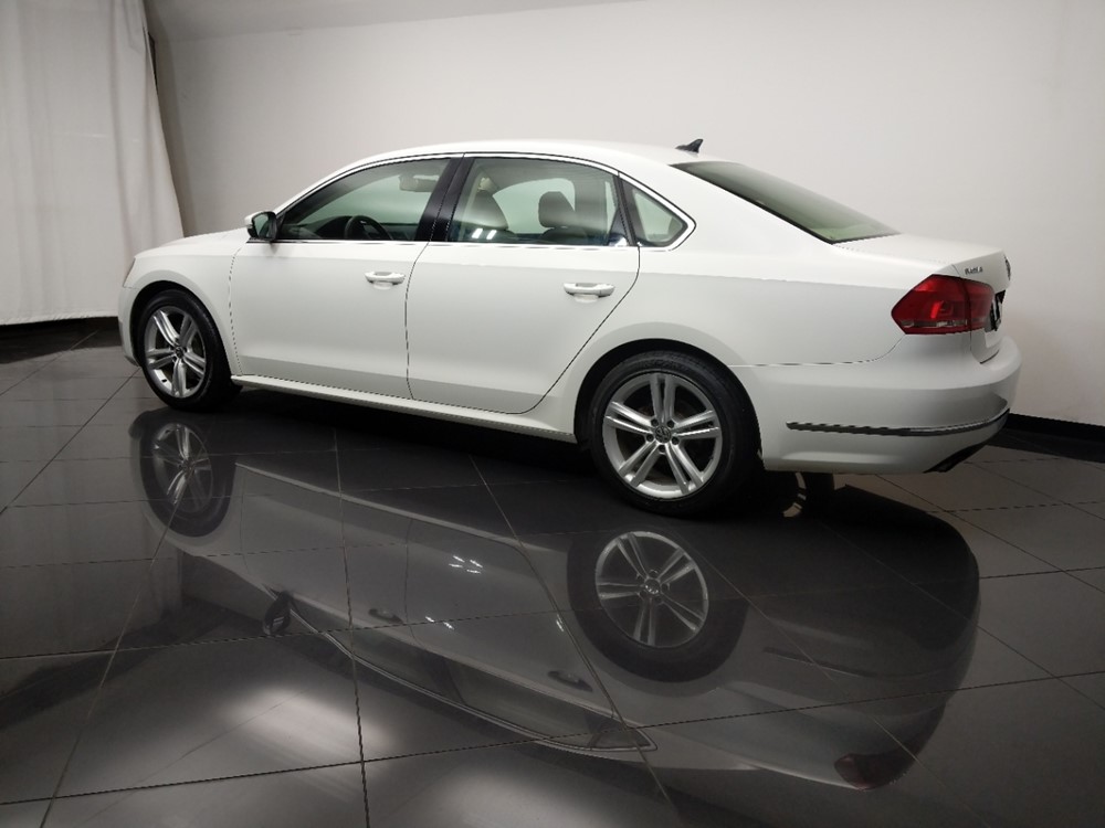 2015 Volkswagen Passat - Driver Front Side
