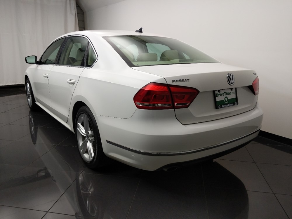 2015 Volkswagen Passat - Driver Rear Side