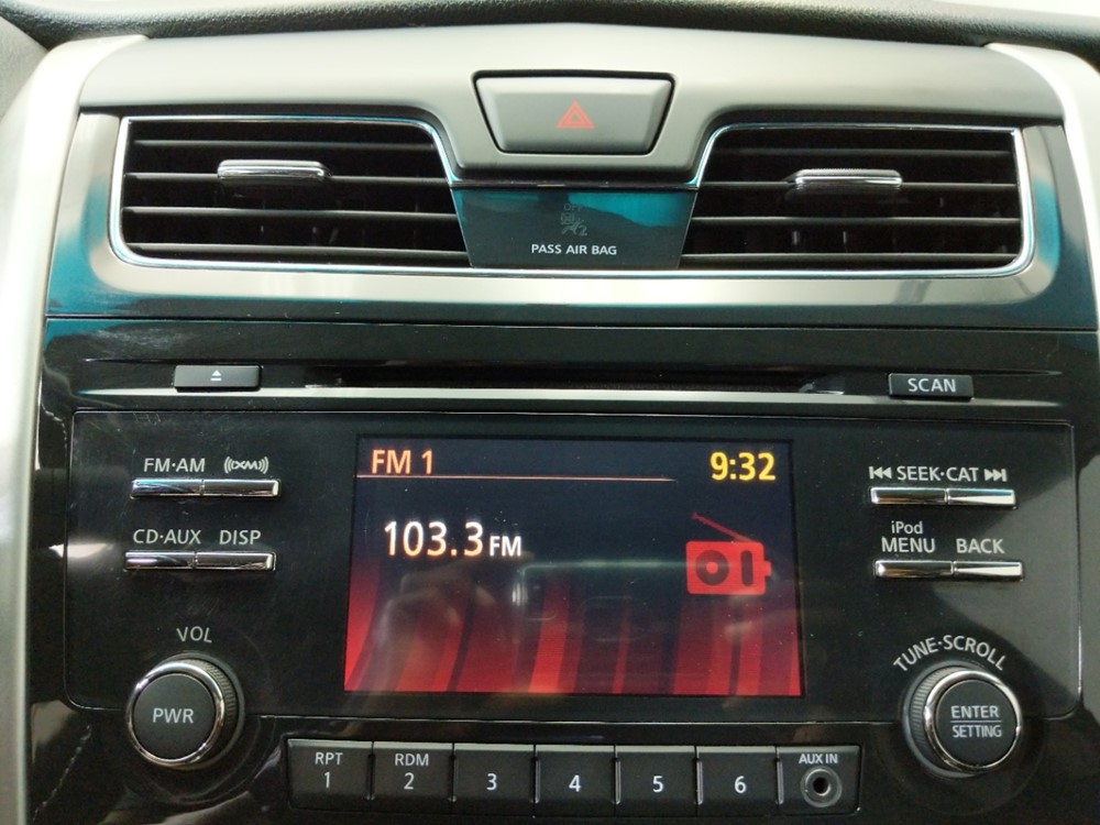 2013 Nissan Altima - Stereo Package