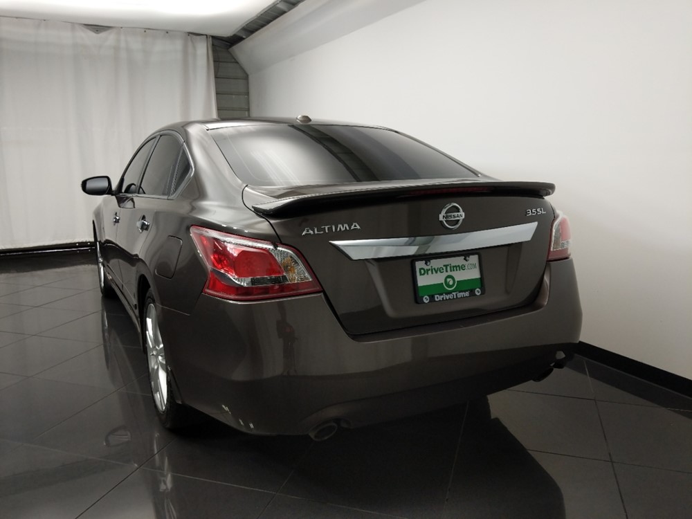 2013 Nissan Altima - Driver Rear Trunk