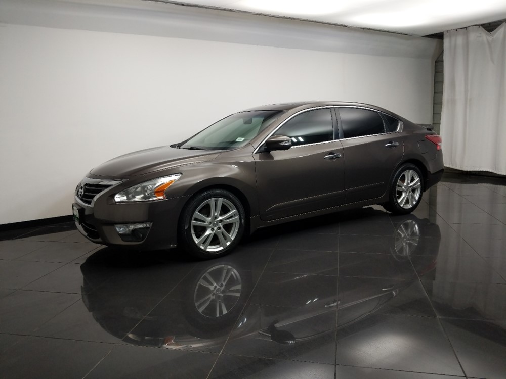 2013 Nissan Altima - Driver Front Side