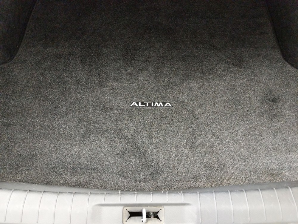 2013 Nissan Altima - Trunk