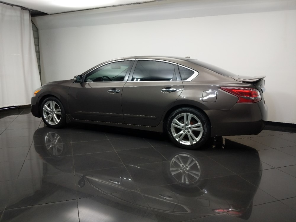 2013 Nissan Altima - Driver Rear Side