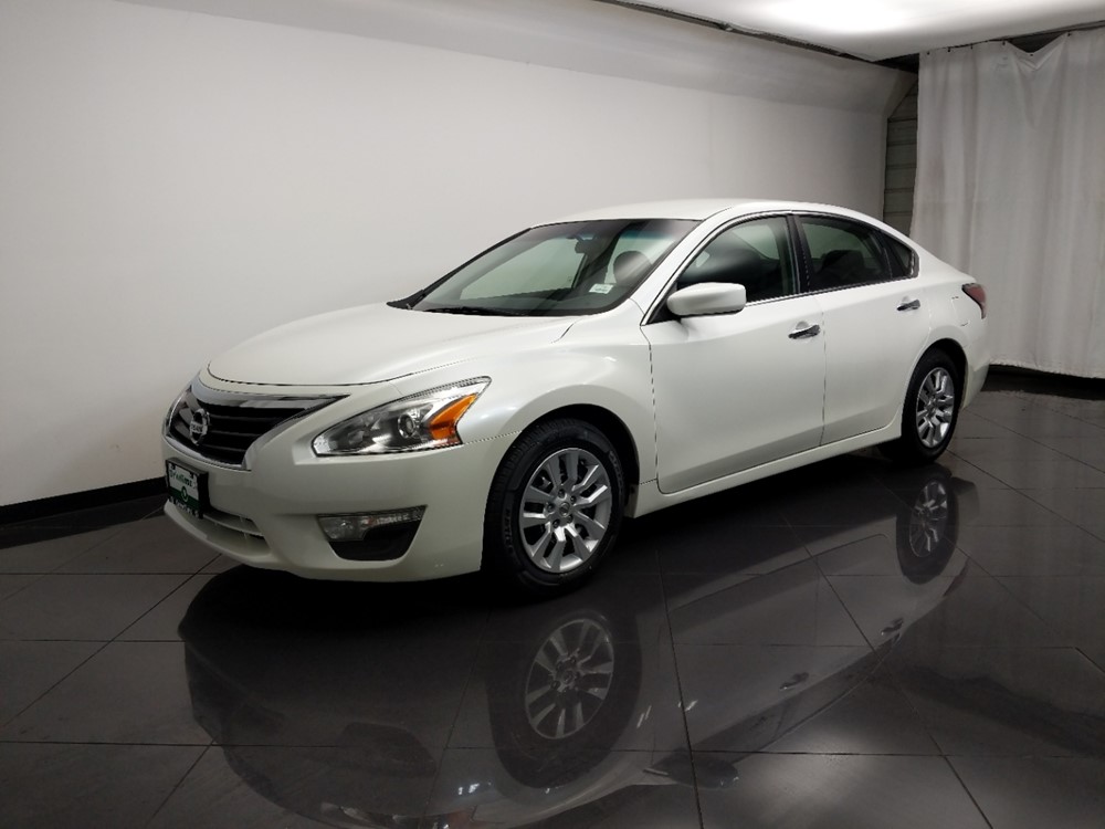 2015 Nissan Altima - Driver Front Bumper