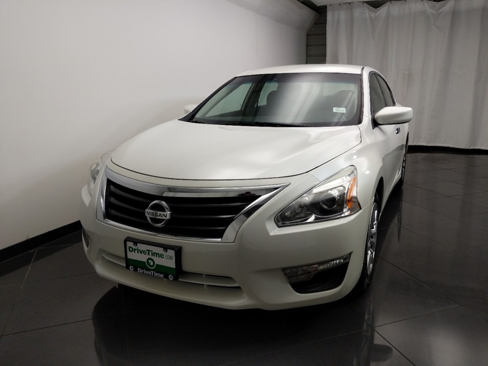 2015 Nissan Altima - Driver Front Hood