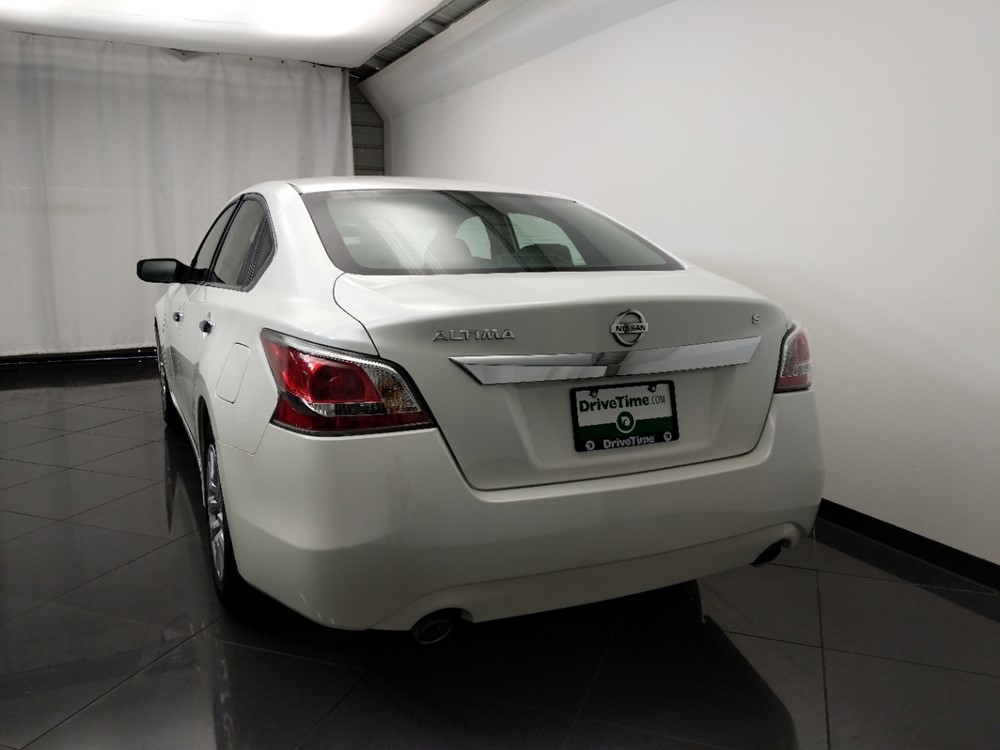 2015 Nissan Altima - Driver Rear Trunk