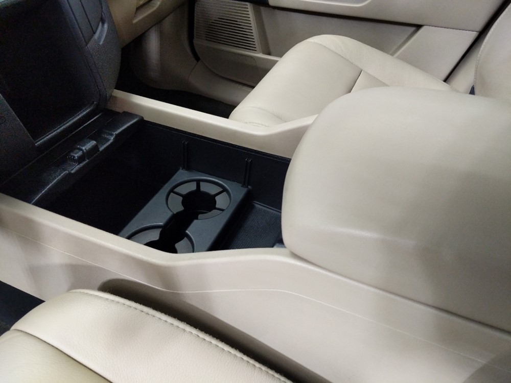 2014 Honda Pilot - Center Console/Cup Holders