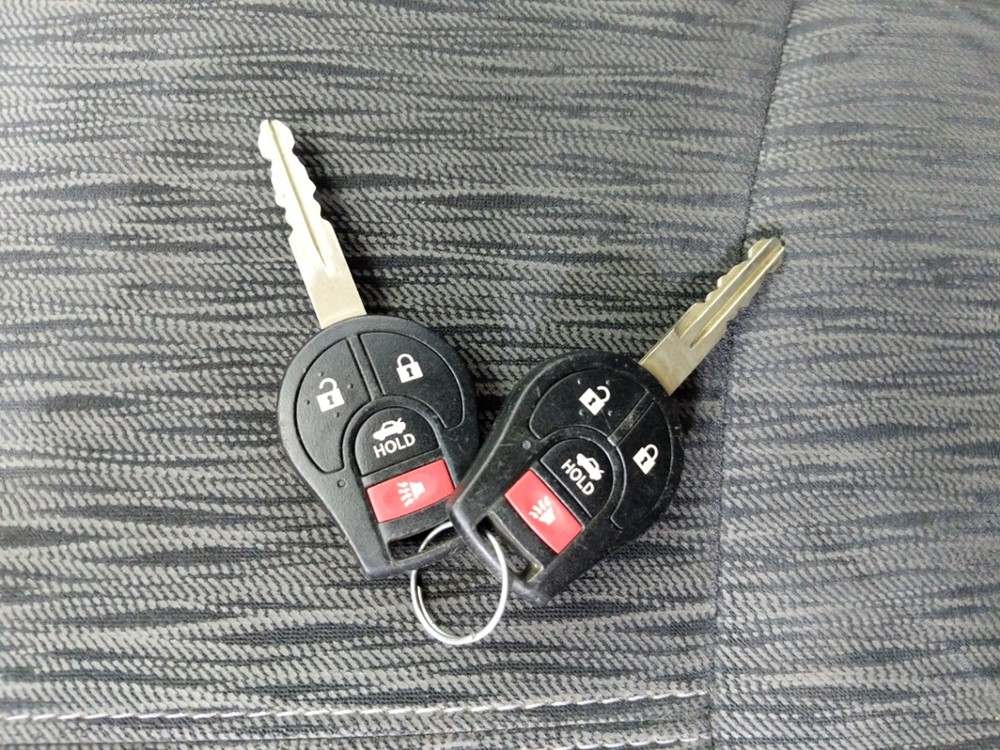 2014 Nissan Sentra - Keys