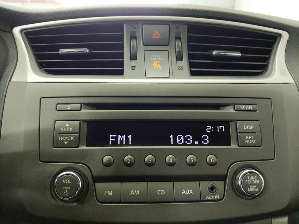 2014 Nissan Sentra - Stereo Package