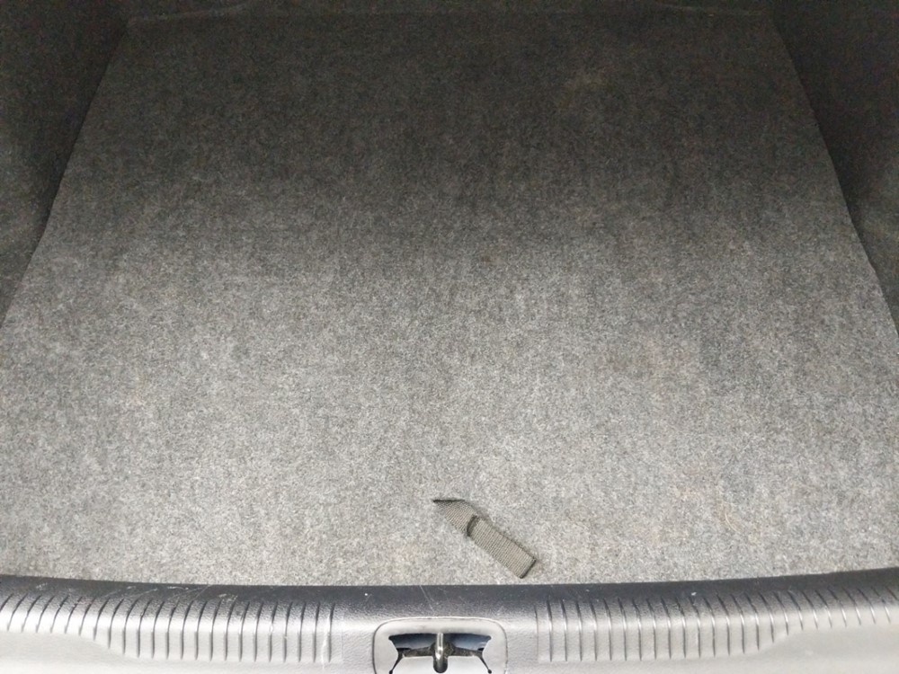 2016 Chrysler 200 - Trunk