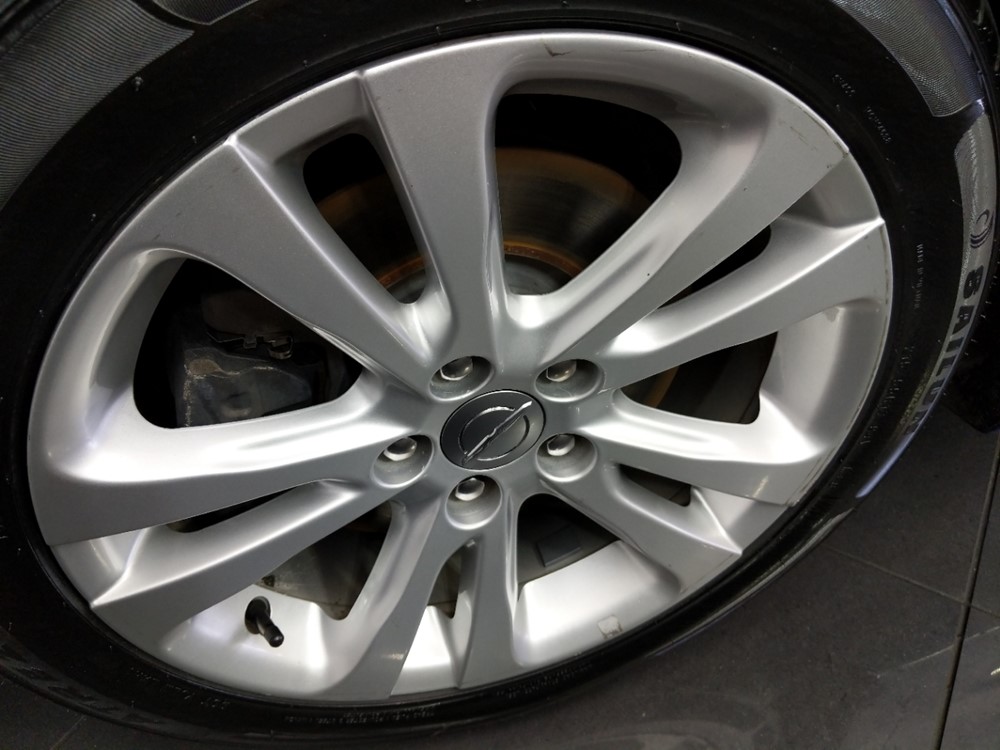 2016 Chrysler 200 - Wheel