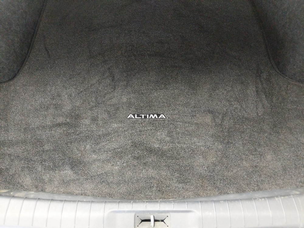 2014 Nissan Altima - Trunk