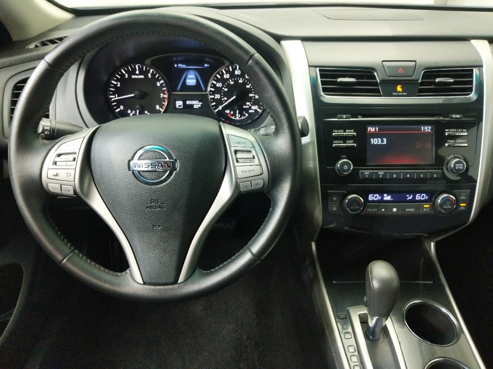 2014 Nissan Altima - Driver Dash