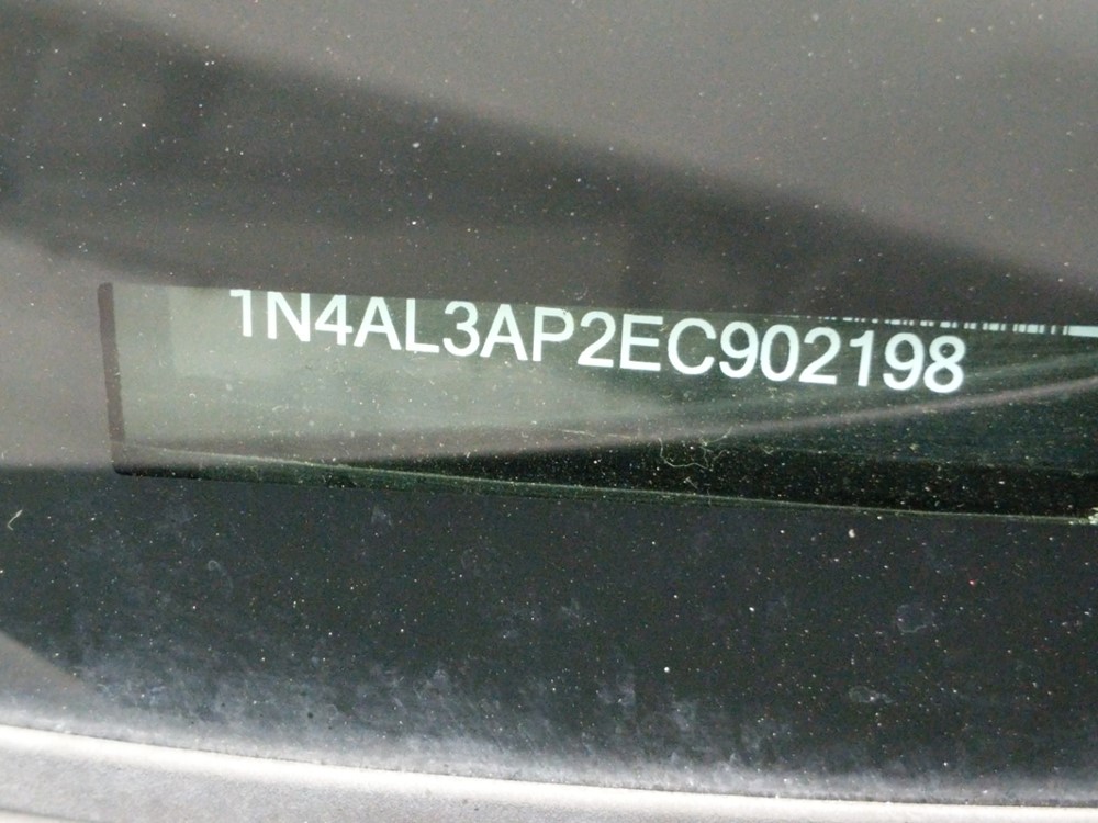 2014 Nissan Altima - VIN Plate