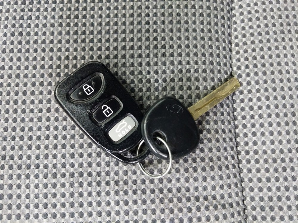 2014 Hyundai Sonata - Keys