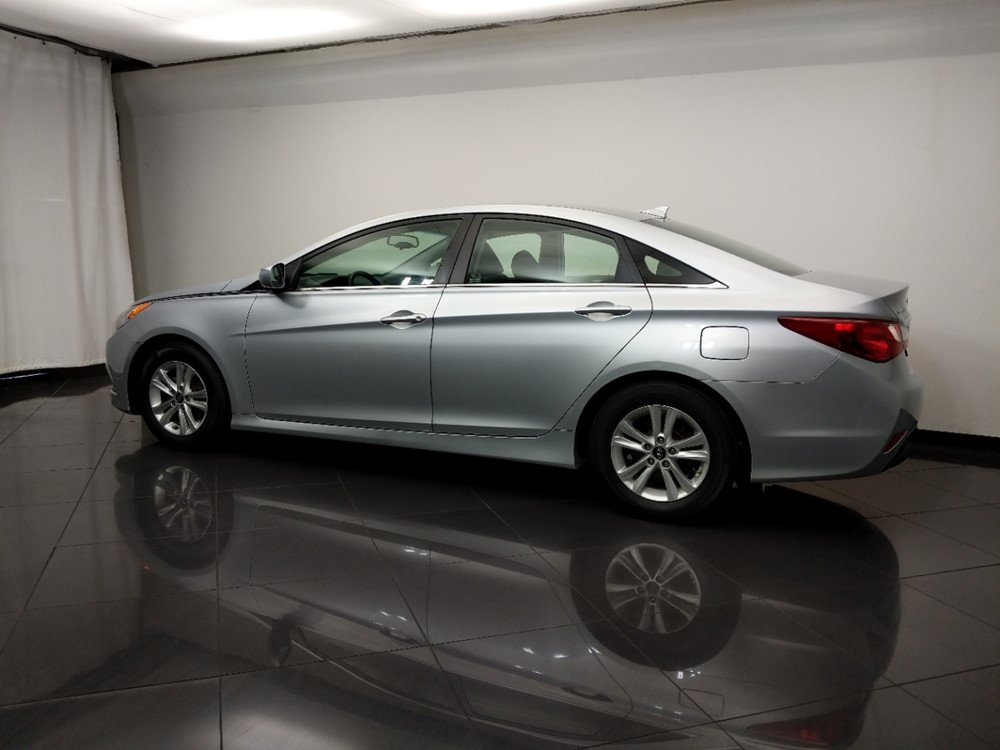 2014 Hyundai Sonata - Driver Rear Side
