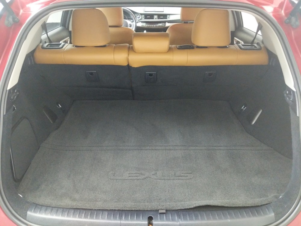 2012 Lexus CT 200h - Trunk