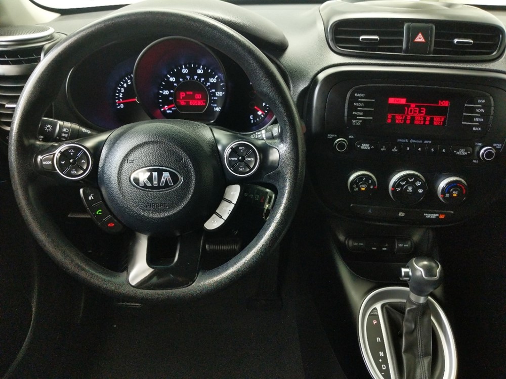 2014 Kia Soul - Driver Dash