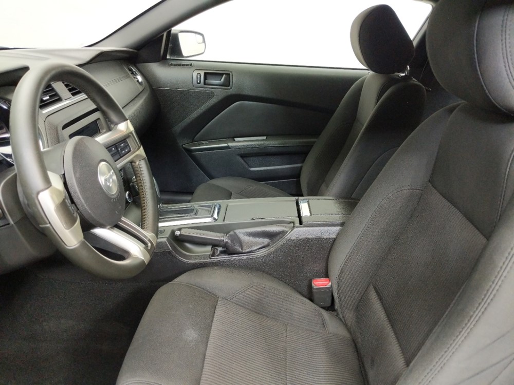 2014 Ford Mustang - Driver Front Seat