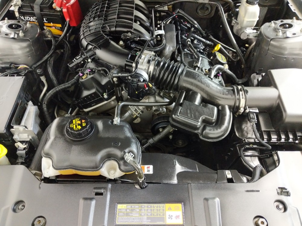 2014 Ford Mustang - Engine