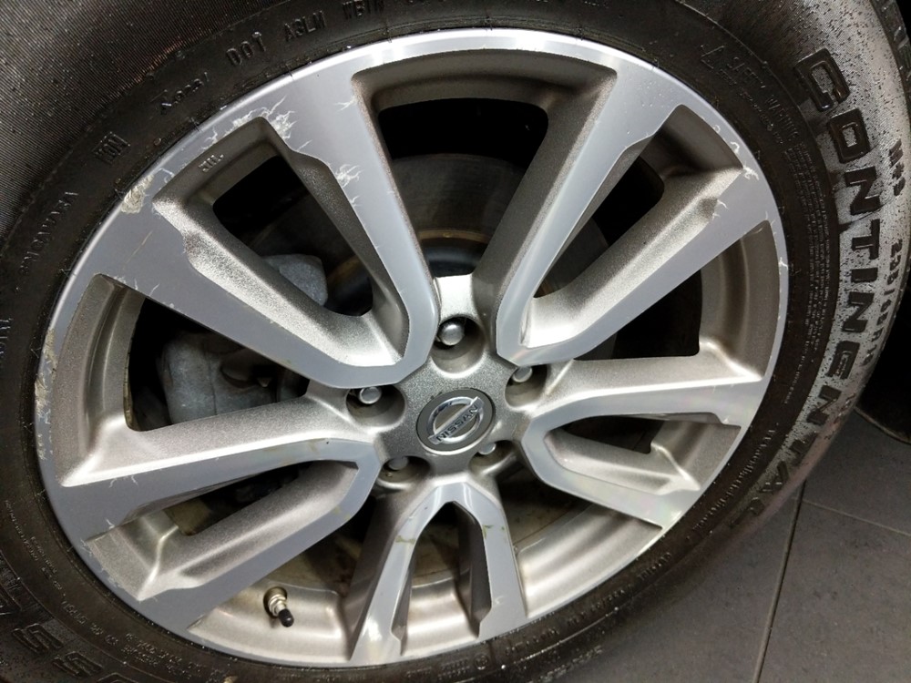 2015 Nissan Pathfinder - Wheel