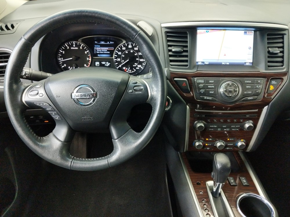 2015 Nissan Pathfinder - Driver Dash
