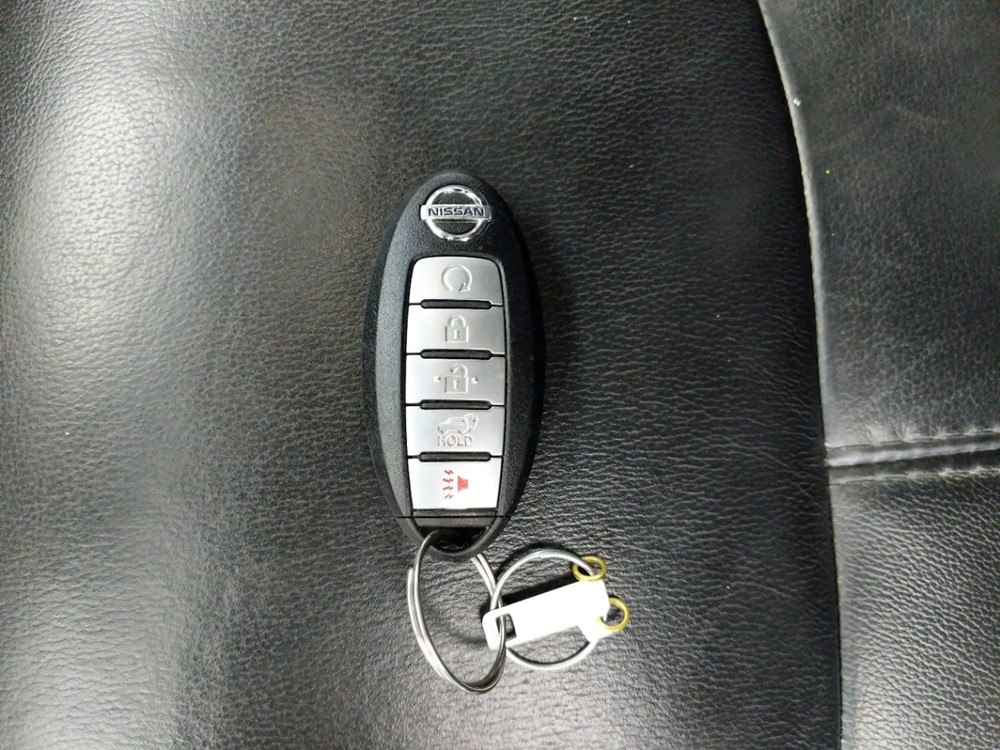 2015 Nissan Pathfinder - Keys