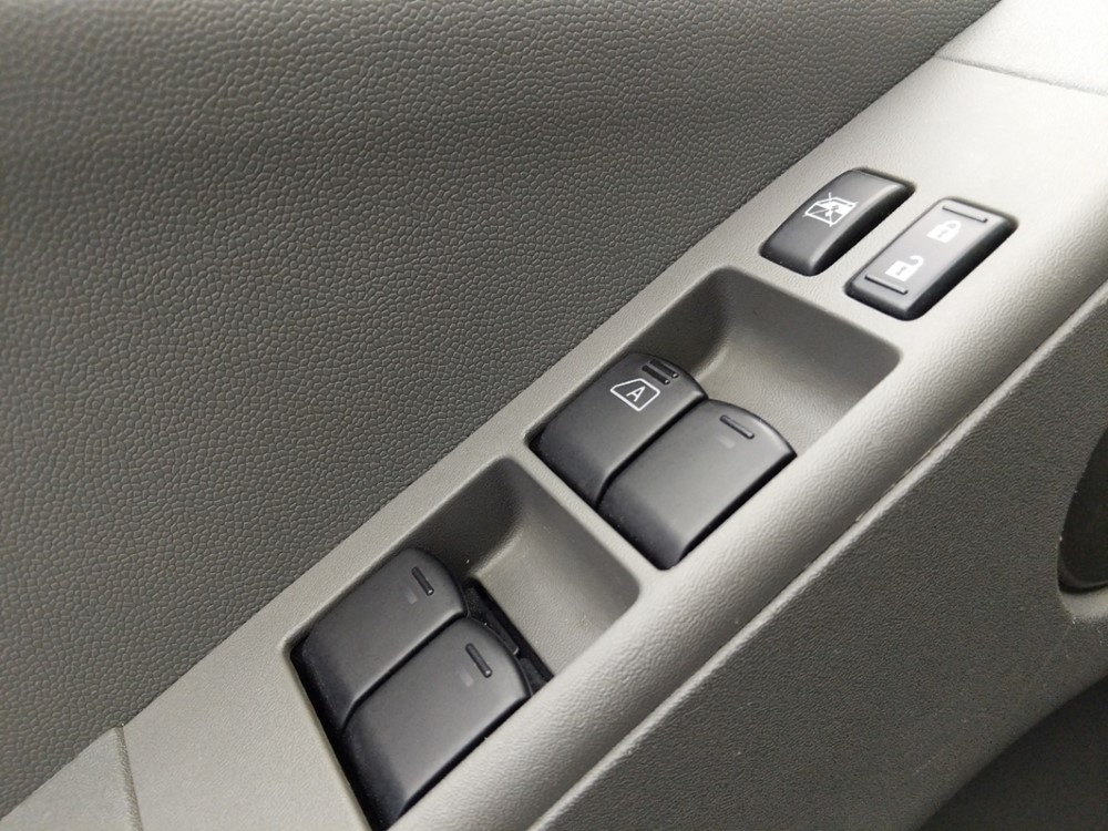 2017 Nissan Frontier - Driver Power Windows/Lock Control