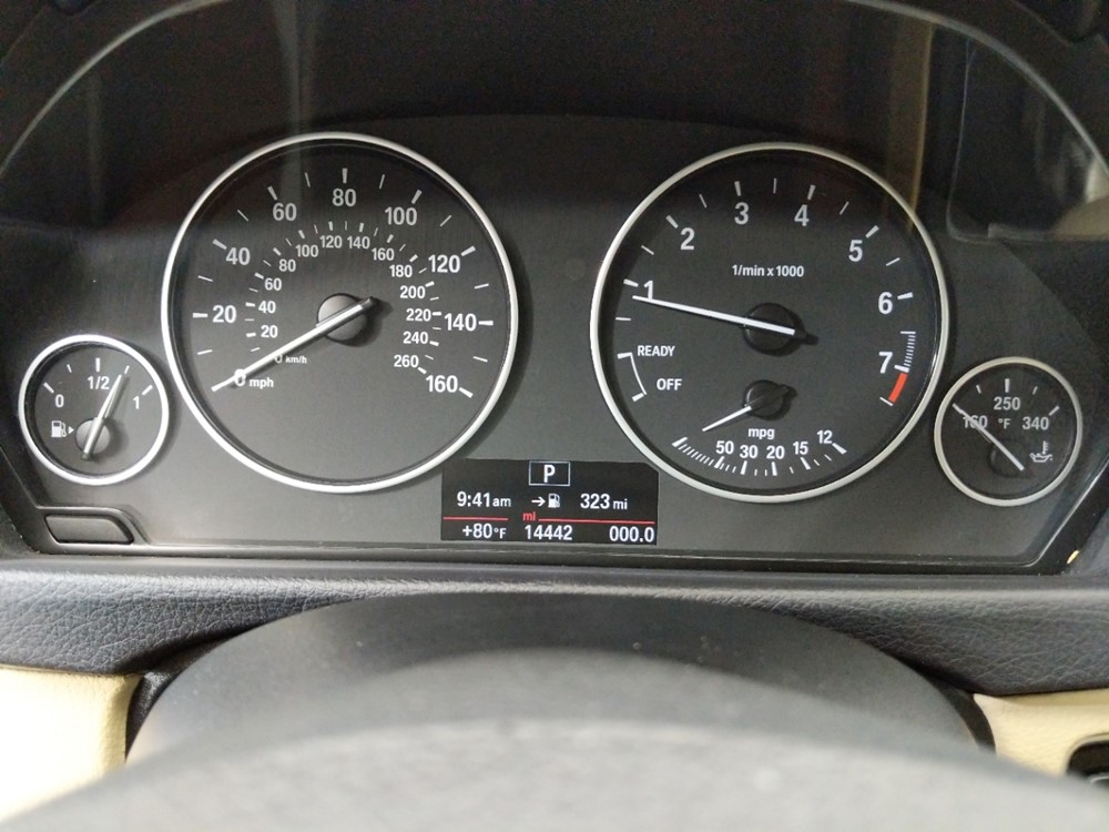 2017 BMW 320i - Odometer Close Up