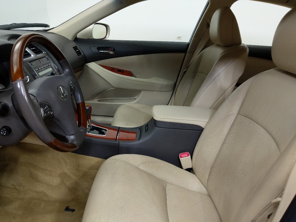 2011 Lexus ES 350 - Driver Front Seat