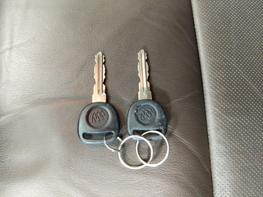 2014 Buick Enclave - Keys
