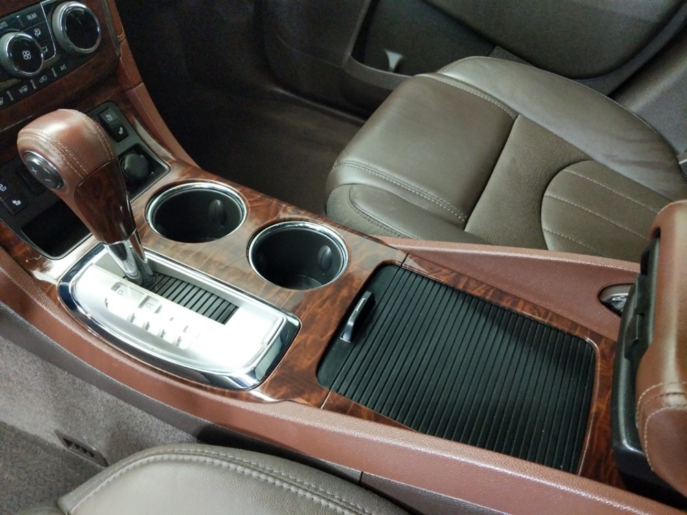 2014 Buick Enclave - Center Console/Cup Holders