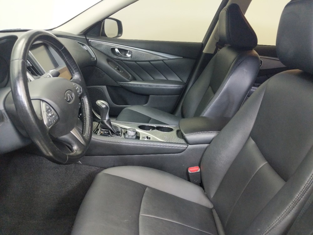 2015 INFINITI Q50 - Driver Front Seat