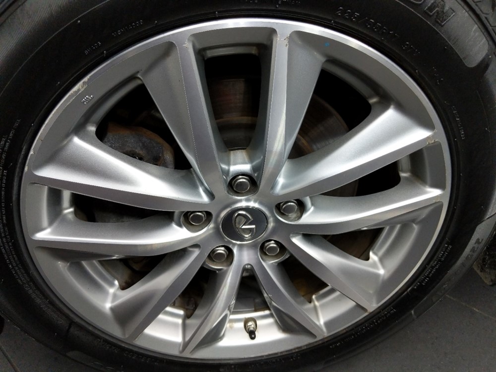 2015 INFINITI Q50 - Wheel