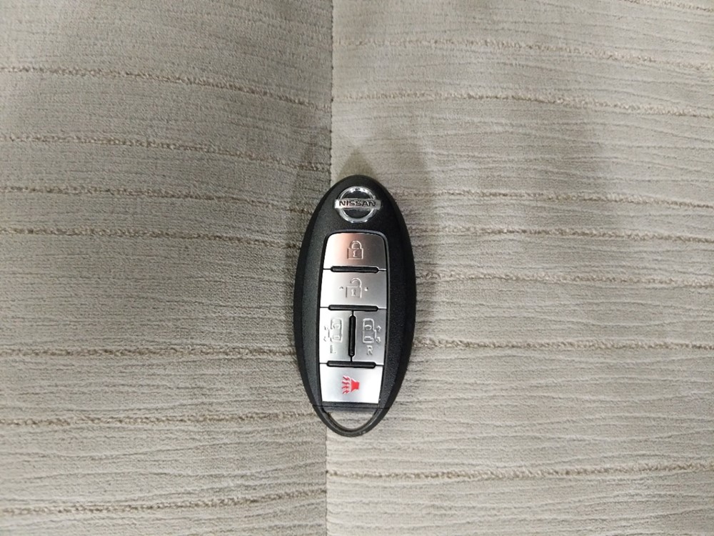 2017 Nissan Quest - Keys