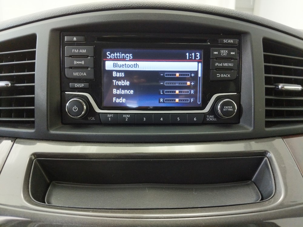 2017 Nissan Quest - Stereo Package