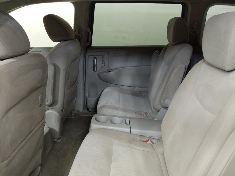 2017 Nissan Quest - Driver Rear Seat