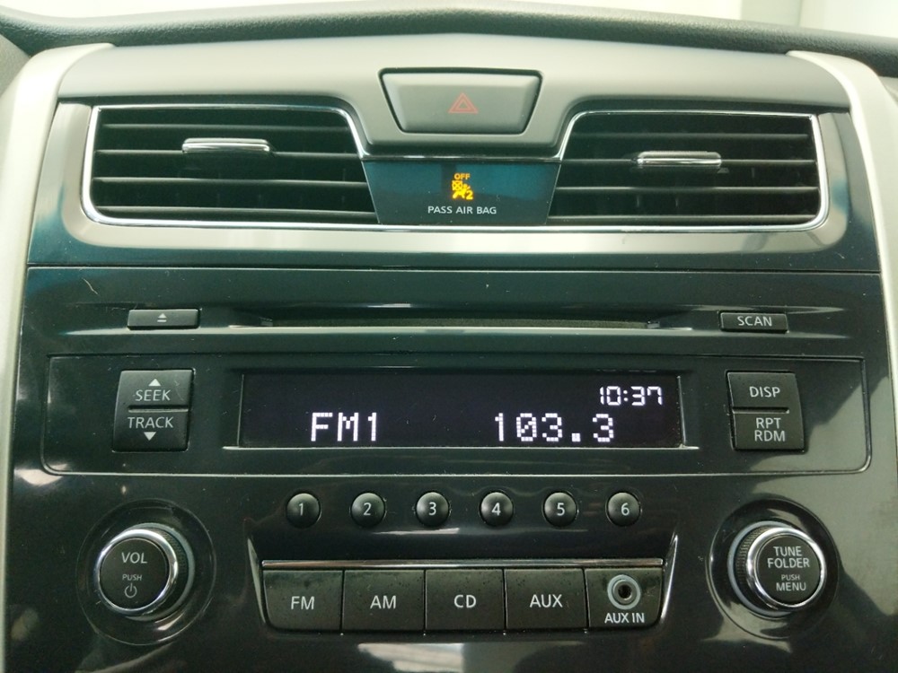 2014 Nissan Altima - Stereo Package