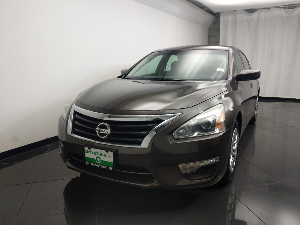 2014 Nissan Altima - Driver Front Hood