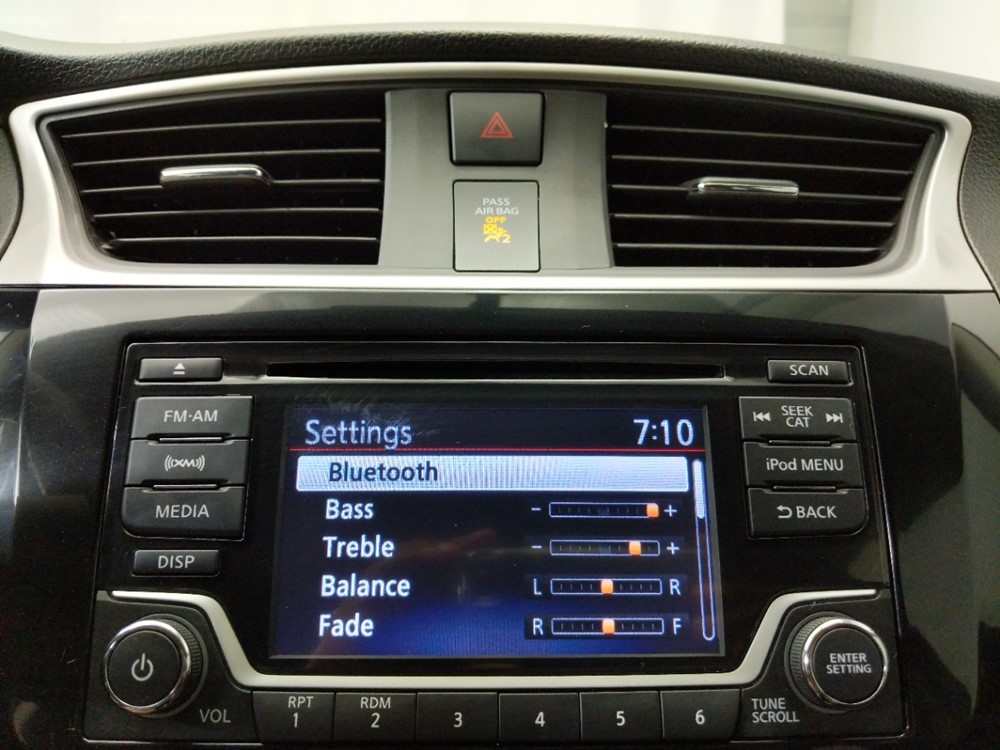 2017 Nissan Sentra - Stereo Package