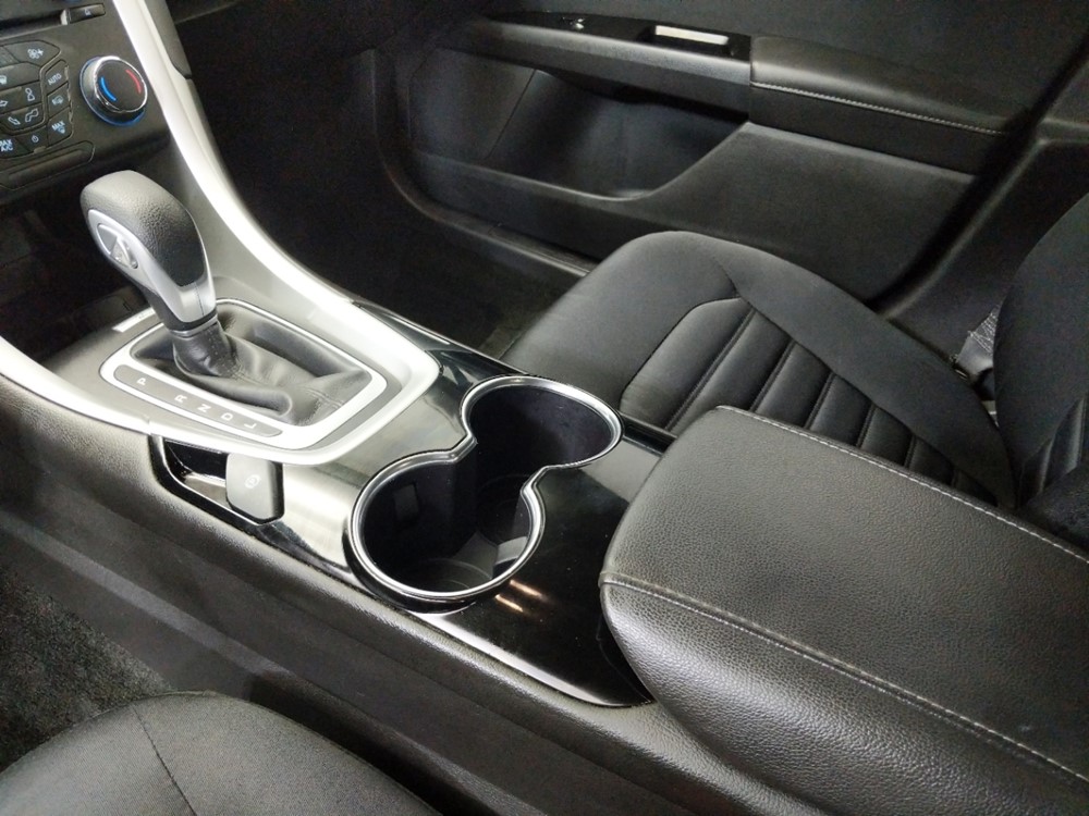 2015 Ford Fusion - Center Console/Cup Holders